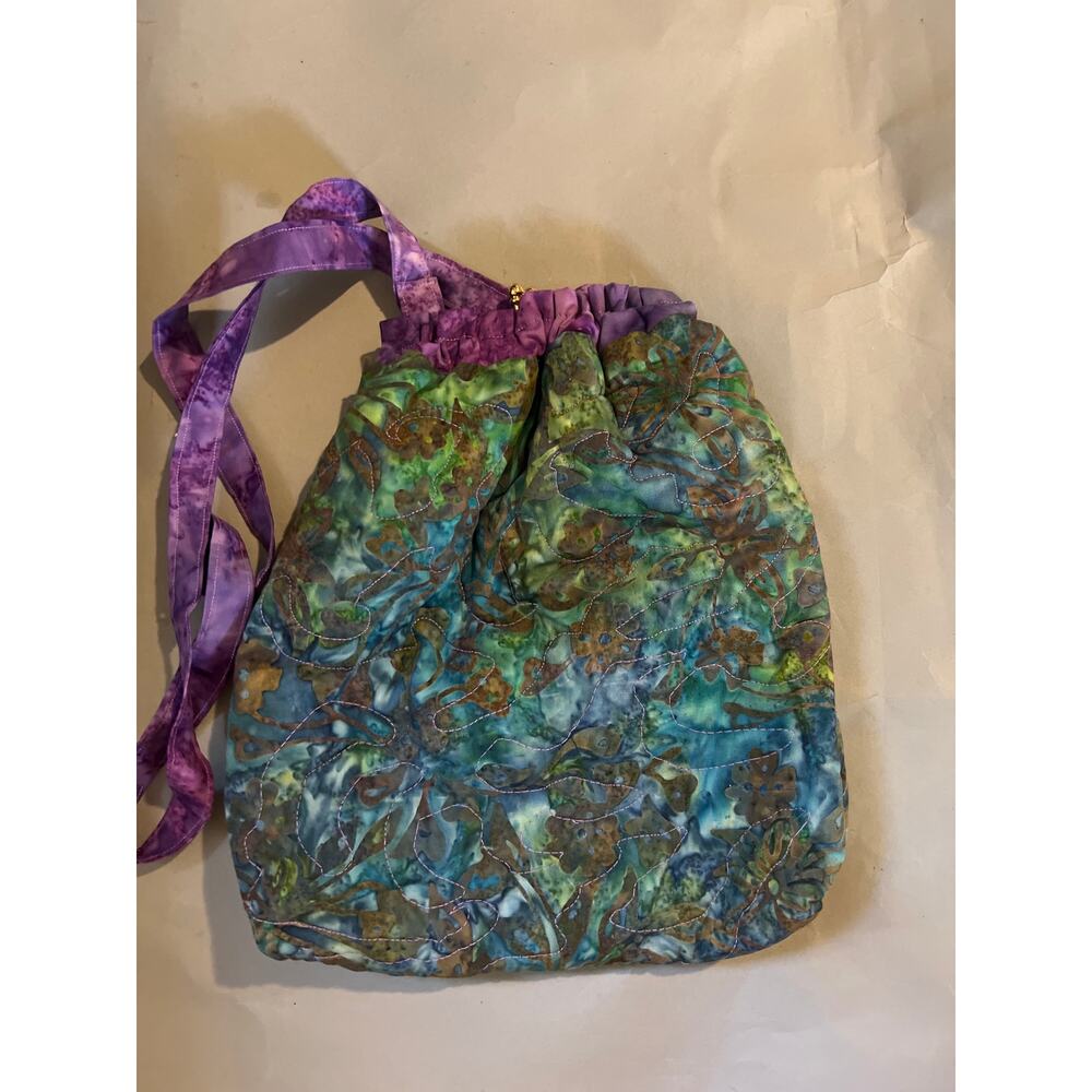 handmade quilted fabric tote bag